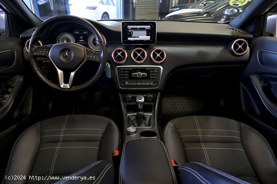 Mercedes Clase A MERCEDES-BENZ  A 180 CDI BlueEFFICIENCY Urban - 