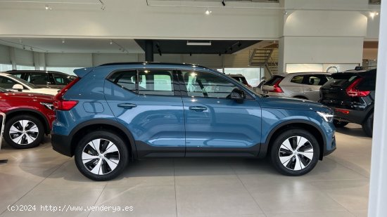 Volvo XC40 todoterreno 2.0 B3 PLUS DARK AUTO 5P - Hernani