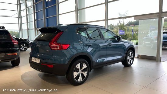 Volvo XC40 todoterreno 2.0 B3 PLUS DARK AUTO 5P - Hernani