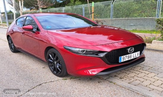 Mazda Mazda3 2.0 SKYACTIV-X ZENITH SAFETY RED AT de 2020 con 43.900 Km por 22.900 EUR. en Madrid