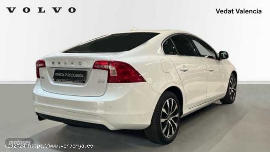 Volvo S60 2.0 D3 MOMENTUM 150 4P de 2018 con 179.977 Km por 14.900 EUR. en Valencia