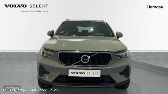 Volvo XC40 XC40 Core, T2 Automatica Microhibrido, Gasolina de 2024 con 18.334 Km por 32.300 EUR. en 