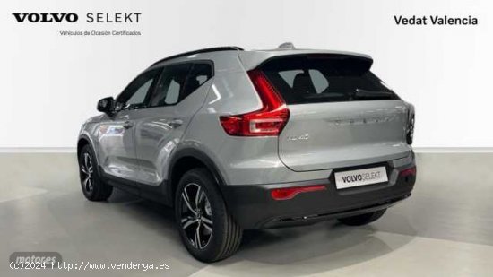 Volvo XC40 2.0 B3 PLUS DARK AUTO 163 5P de 2024 con 8 Km por 39.900 EUR. en Valencia