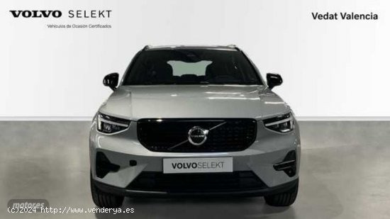 Volvo XC40 2.0 B3 PLUS DARK AUTO 163 5P de 2024 con 8 Km por 39.900 EUR. en Valencia