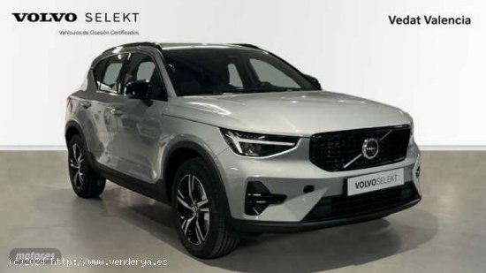 Volvo XC40 2.0 B3 PLUS DARK AUTO 163 5P de 2024 con 8 Km por 39.900 EUR. en Valencia