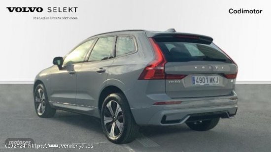 Volvo XC 60 XC60 Recharge Plus, T6 plug-in hybrid eAWD, Electrico/Gasolina, Dark de 2023 con 27.100 