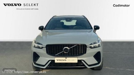 Volvo XC 60 XC60 Recharge Plus, T6 plug-in hybrid eAWD, Electrico/Gasolina, Dark de 2023 con 27.100 