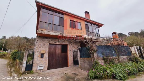  VIVIENDA UNIFAMILIAR CON PARCELA EN VILAR DE ASTRÉS - ORENSE 