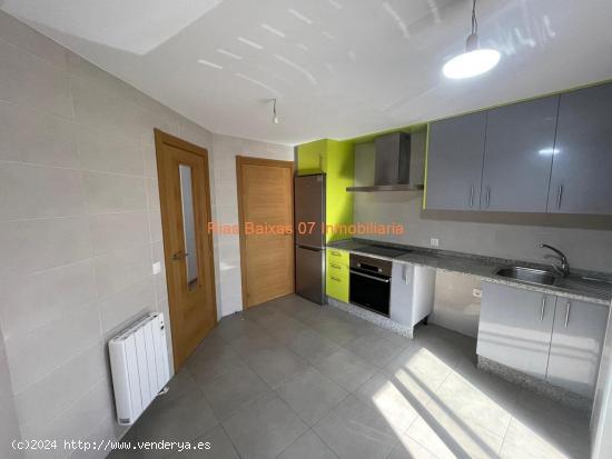  REF 4189 AMPLIO PISO 3 DORM. CON TERRAZA DE 17m2 , GARAJE Y TRASTERO ( ARCADE ) - PONTEVEDRA 