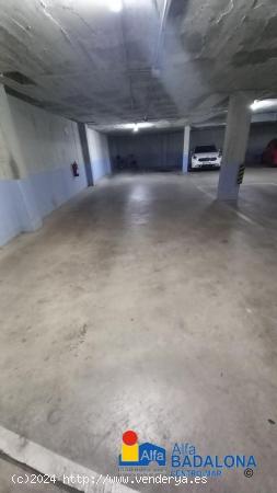 Plaza de parking de 15 m² en Badalona c/Eduard Maristany - BARCELONA