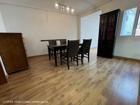 PRECIOSO APARTAMENTO CON TERRAZA CASCO ANTIGUO - BADAJOZ