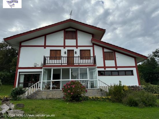  CHALET INDIVIDUAL CON TERRENO DE 2880m2 - VIZCAYA 