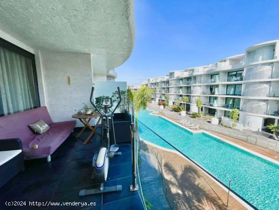 SE VENDE APARTAMENTO DE DOS DORMITORIOS Y DOS BAÑOS EN EL PALM MAR - SANTA CRUZ DE TENERIFE