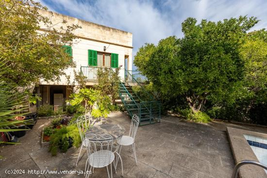 Casa con terreno, vistas al mar y a la montaña - Estellencs - BALEARES