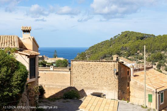 Casa con terreno, vistas al mar y a la montaña - Estellencs - BALEARES