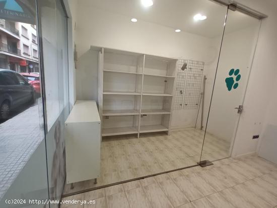 LOCAL 90M2. MUY CENTRICO. ACTUALMENTE CLINICA VETERINARIA.  CON COCINA Y AREA DE DESCANSO. - BALEARE