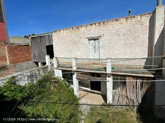 Casa VENTA en Torreblanca zona Pueblo, 279 m., terraza, 6 habitaciones,  2 baños. - CASTELLON