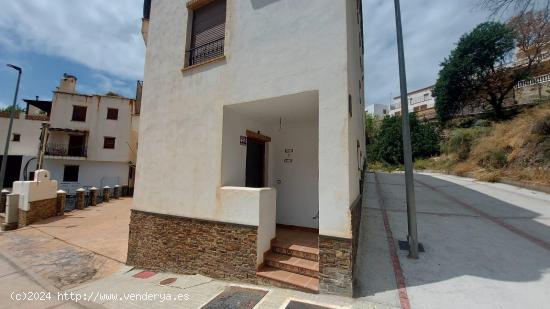  Piso de 1 dormitorio en Guarros, Paterna del Rio - ALMERIA 