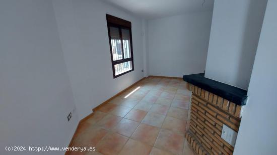 Piso de 1 dormitorio en Guarros, Paterna del Rio - ALMERIA