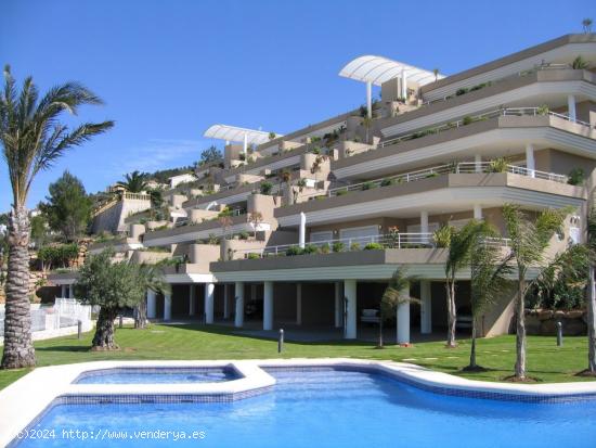  Sofisticado apartamento con amplia terraza y vistas extraordinarias en La Sella, Denia - ALICANTE 