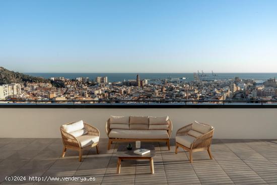 Ático exclusivo a estrenar con vistas al mar y al skyline de Malaga - MALAGA