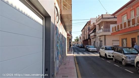 SE VENDE TERRENO de 350m2 LOS ALCAZARES (CENTRO) - MURCIA