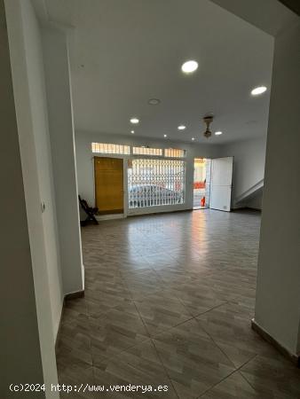 LOCAL COMERCIAL Y PISO EN EL ALGAR - MURCIA