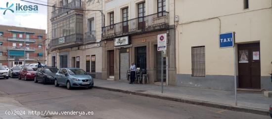 Venta de 2 Locales Comerciales en Don Benito (Badajoz) - BADAJOZ