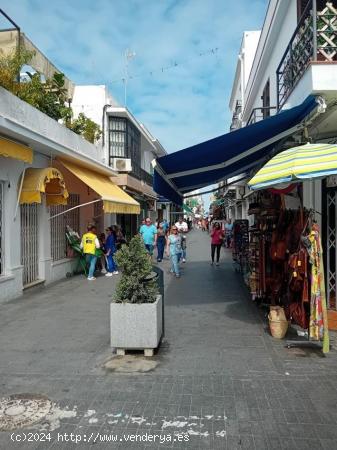 GARAJE EN EL CENTRO DE CHIPIONA - CADIZ