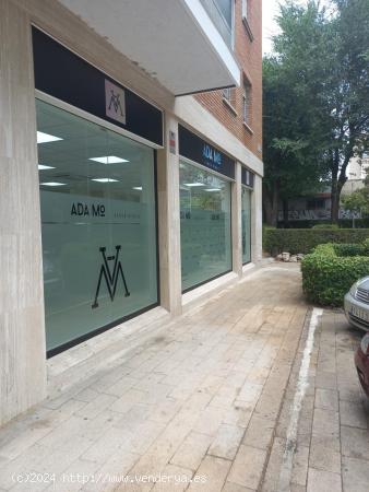 SE VENDE LOCAL COMERCIAL EN CL MAQUEDA, Madrid, Madrid M219811 - MADRID