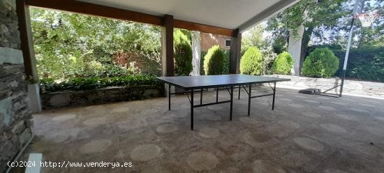 Chalet en Villafranca del Castillo - MADRID