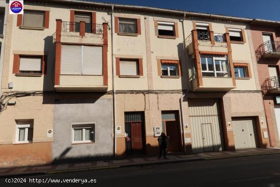  Venta edificio en Funes - NAVARRA 