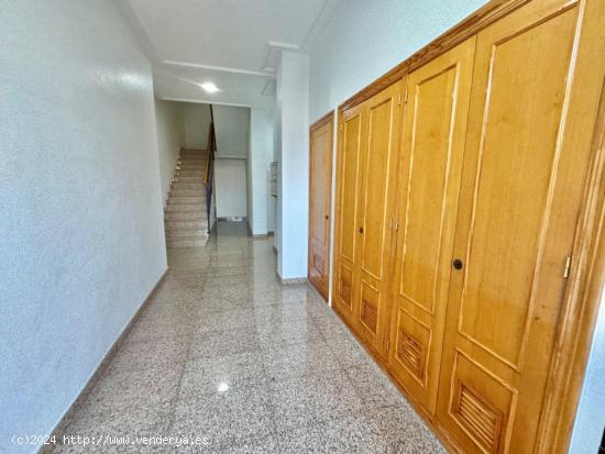 Estupenda vivienda a la venta en el Raiguero de Beniel, zona muy tranquila, rodeada de servicios ¡