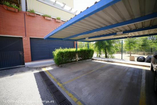  Plaza de garaje en venta en urbanización Cornisa Azul - San Juan de Aznalfarache - SEVILLA 