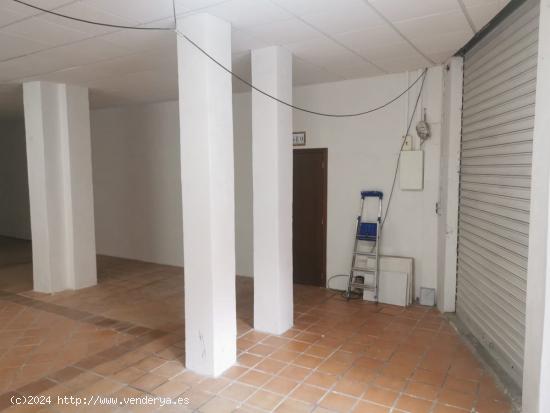 LOCAL COMERCIAL EN BURJASSOT - VALENCIA