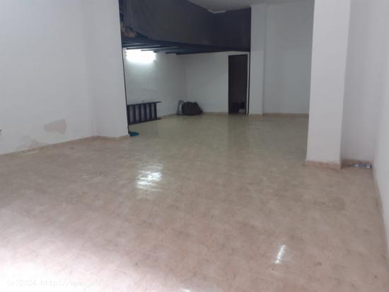 LOCAL COMERCIAL AV DEL PUERTO - VALENCIA