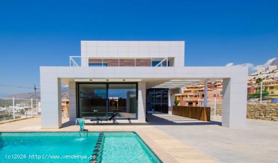 VILLAS MODERNAS EN BALCÓN DE FINESTRAT A UN PASO DE BENIDORM!!! - ALICANTE