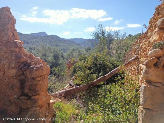 Se Vende en Cretas - TERUEL