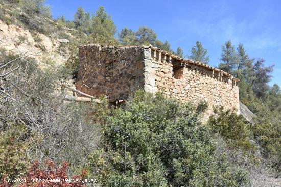  Se Vende en Arens de Lledo - TERUEL 