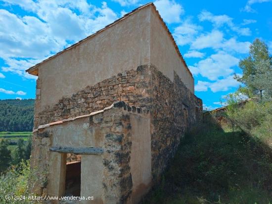 Se Vende en La Portellada - TERUEL