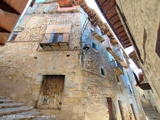  Se Vende en Valderrobres - TERUEL 