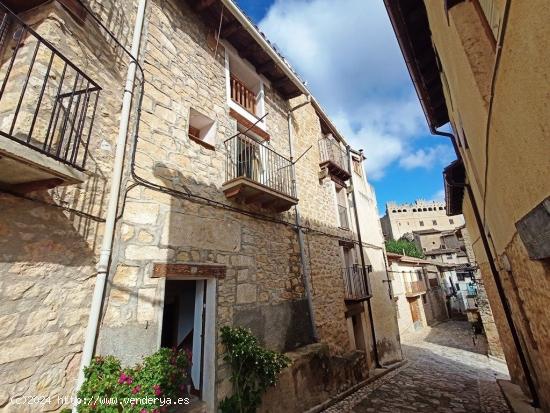  Se Vende en Valderrobres - TERUEL 