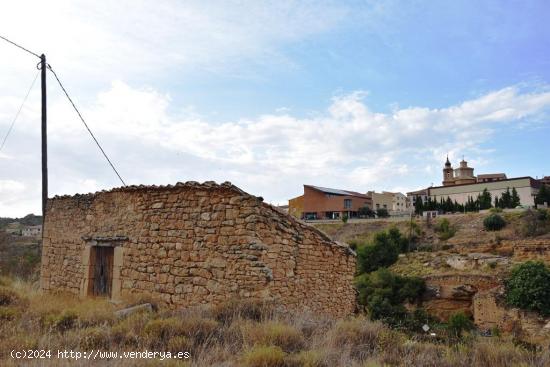 Se Vende en Valjunquera - TERUEL