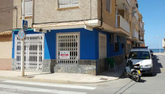 Inmueble en planta baja de piso muy céntrico, en el pueblo de Los Nietos el cual esta situado en la