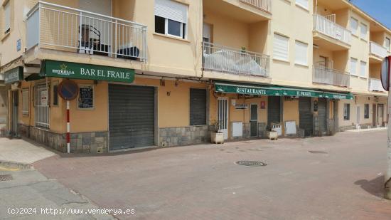  En 1ª línea de la zona sur del Mar Menor esta anclado un pueblo típico de pescadores (Los Nietos) 