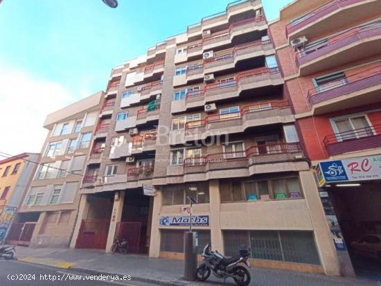  PLAZA DE GARAJE  EN ZONA UNIVERSIDAD - ZARAGOZA 