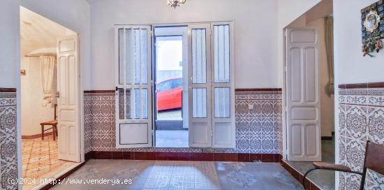 CASA EN FERIA-BADAJOZ - BADAJOZ