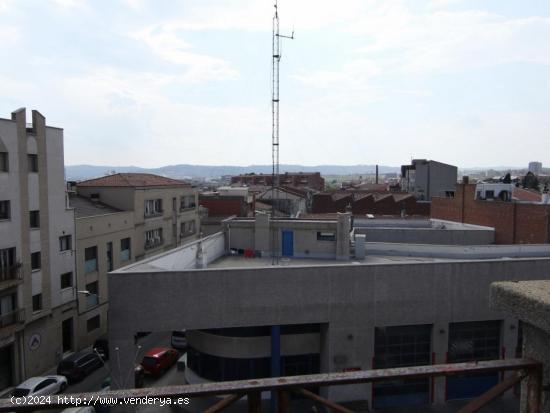 Edificio por acabar en venta en Centre - BARCELONA