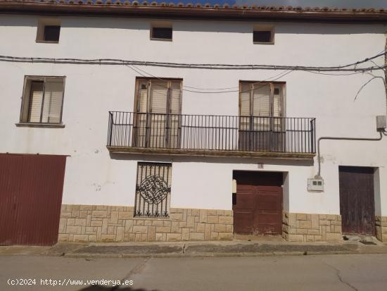 CASA EN VENTA EN TORRALBA DE LOS SISONES (TERUEL) - TERUEL