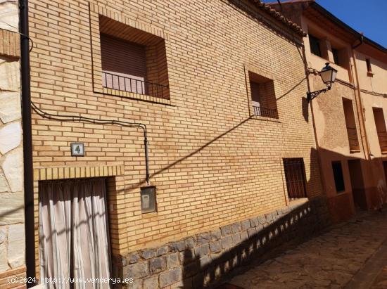 SE VENDE CASA EN LECHAGO (CALAMOCHA) - TERUEL